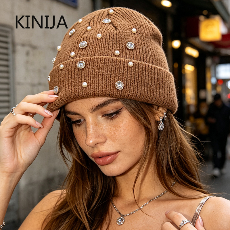 Winter Knit Beanie Hat Pearl R - огляд і ціна Beanie Cuffed Knit